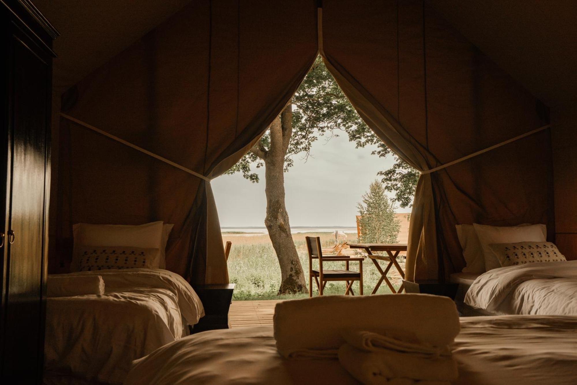 Mia Glamping Hotel Orissaare Exterior photo